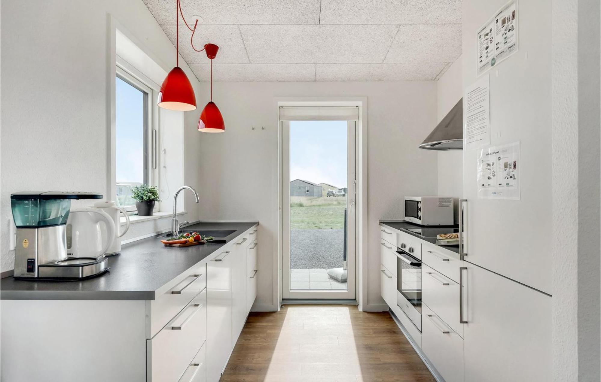 Gorgeous Home In Ringkobing With House A Panoramic View Søndervig Exterior foto