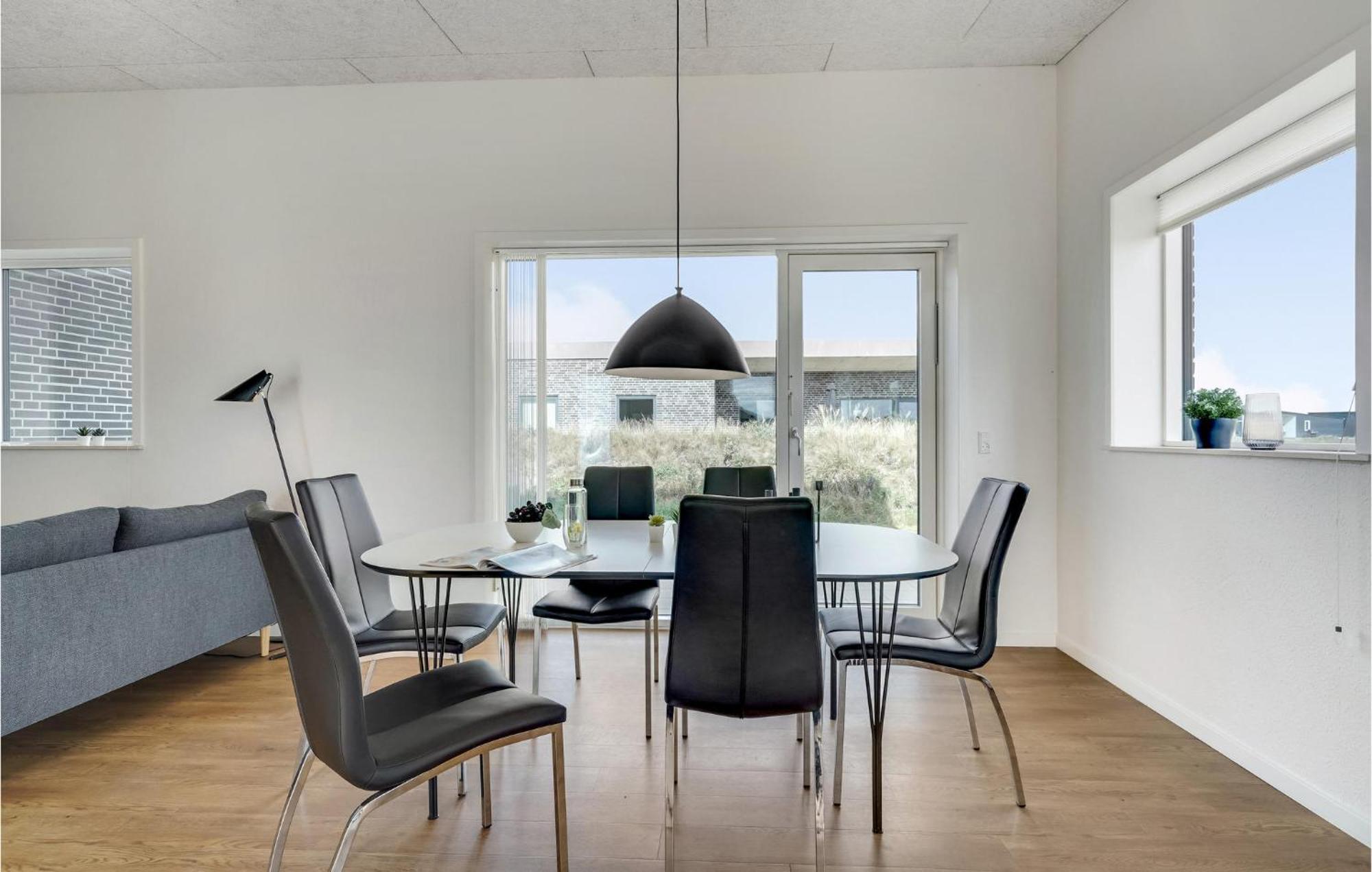 Gorgeous Home In Ringkobing With House A Panoramic View Søndervig Exterior foto